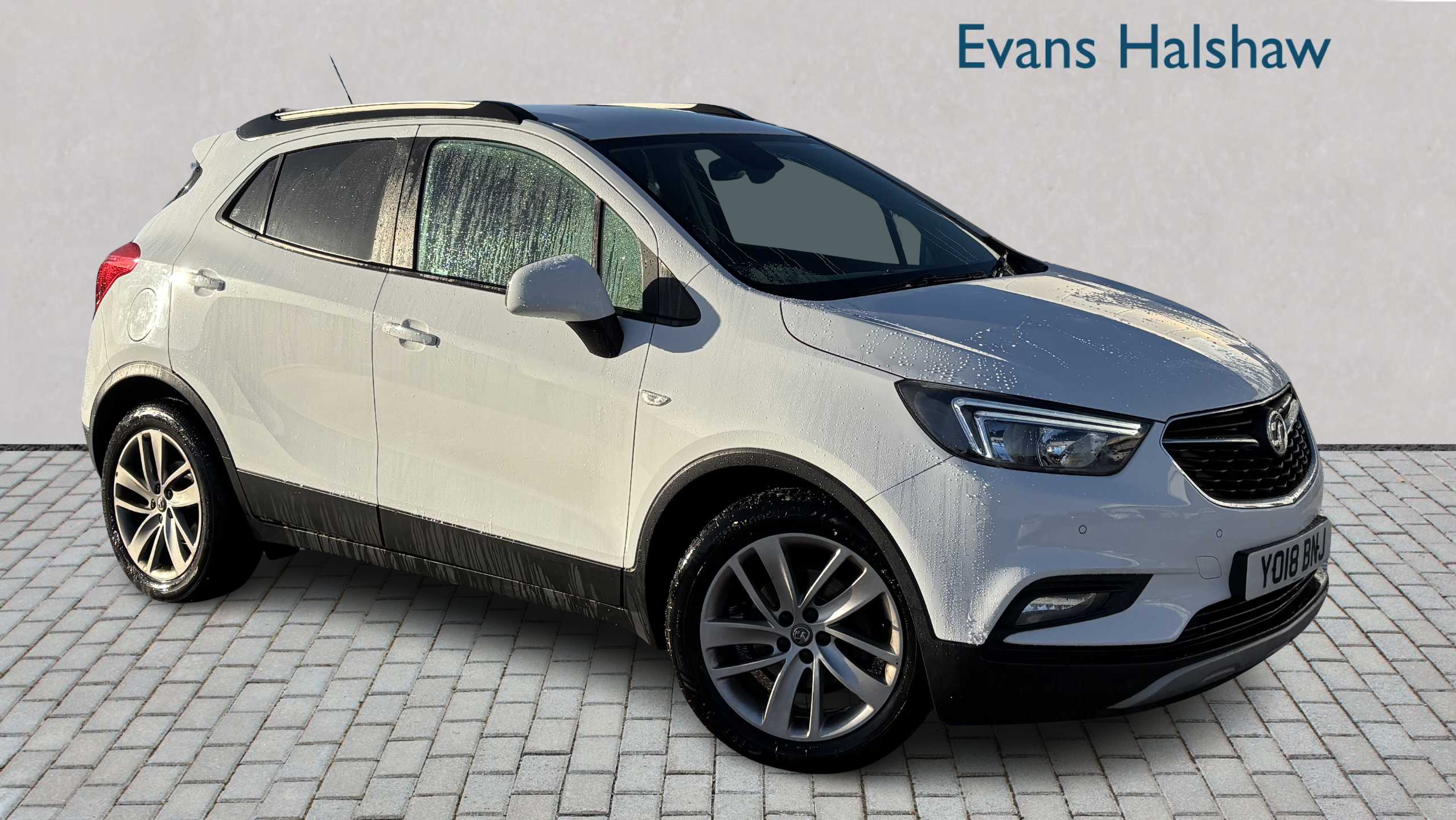 Main listing image - Vauxhall Mokka X