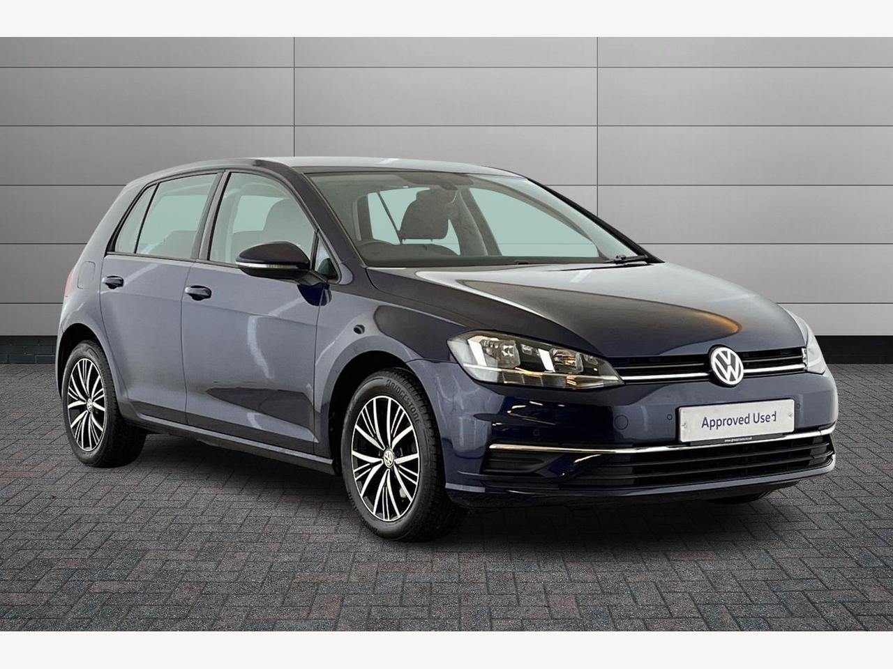 Main listing image - Volkswagen Golf