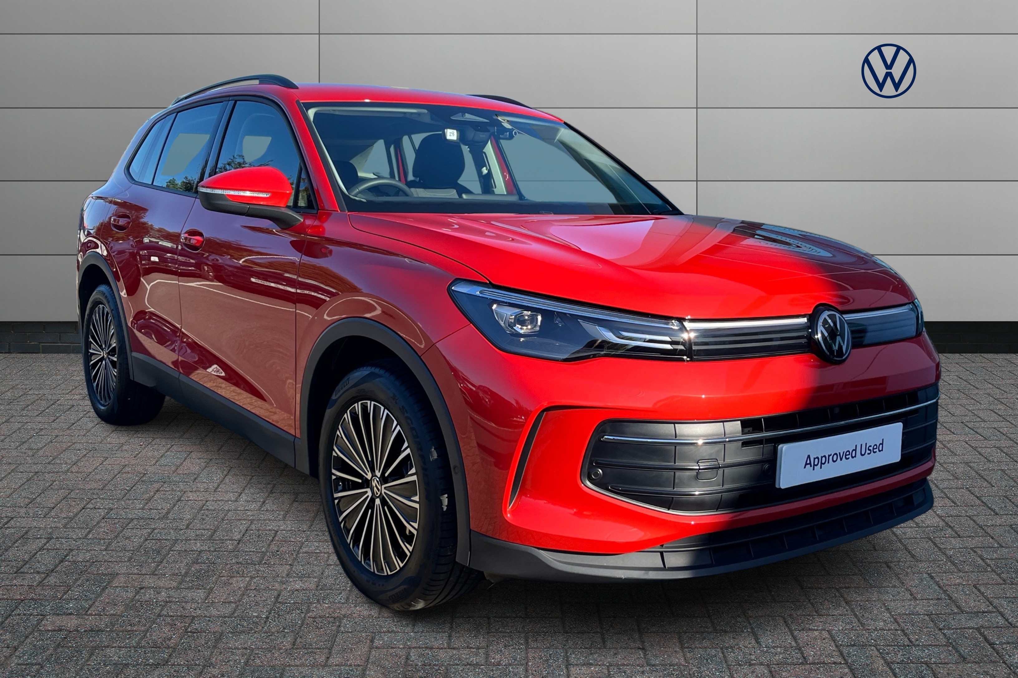 Main listing image - Volkswagen Tiguan