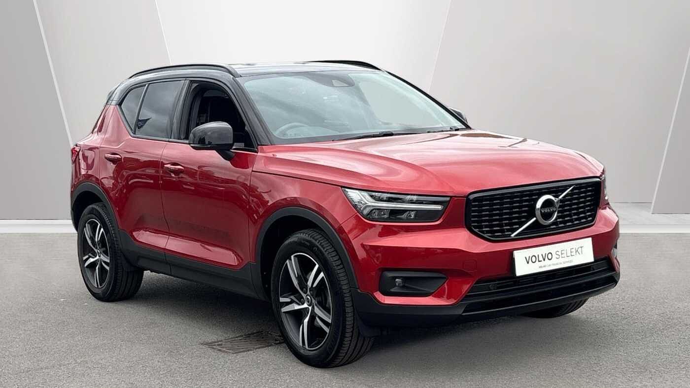 Main listing image - Volvo XC40