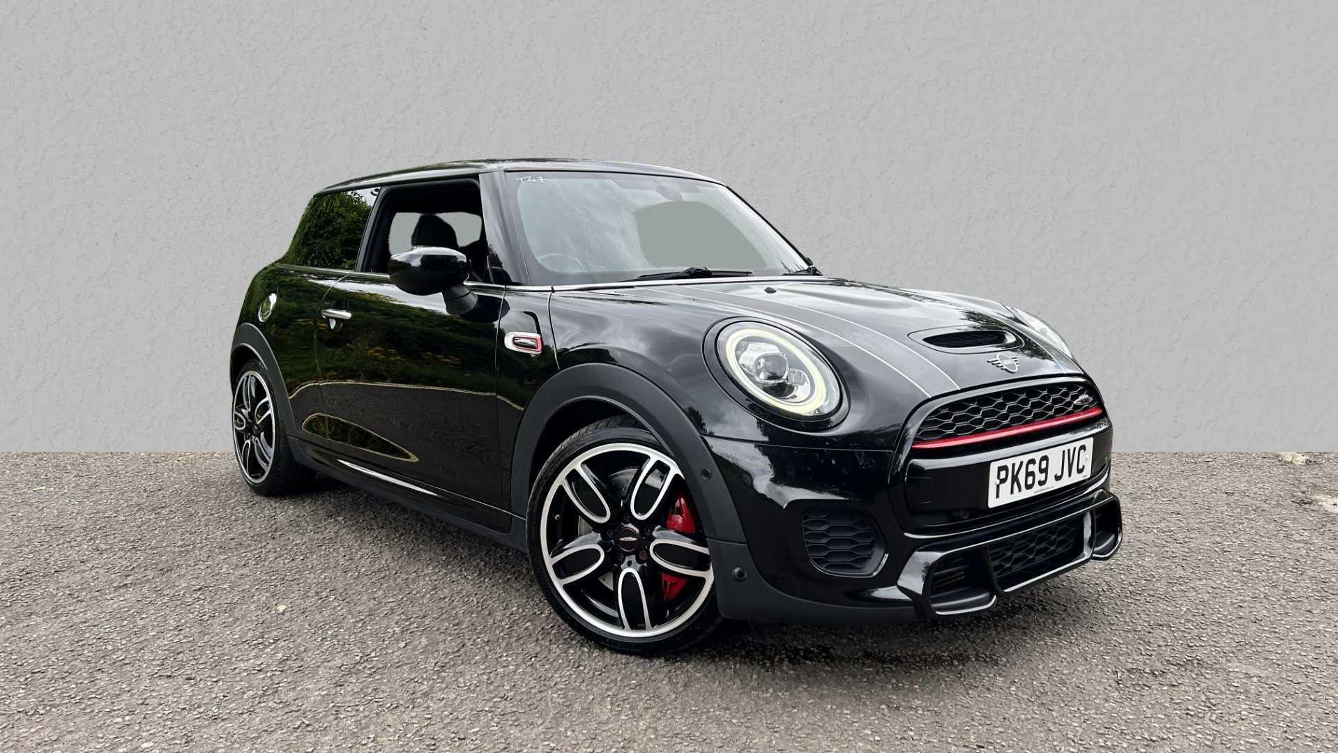 Main listing image - MINI Hatchback