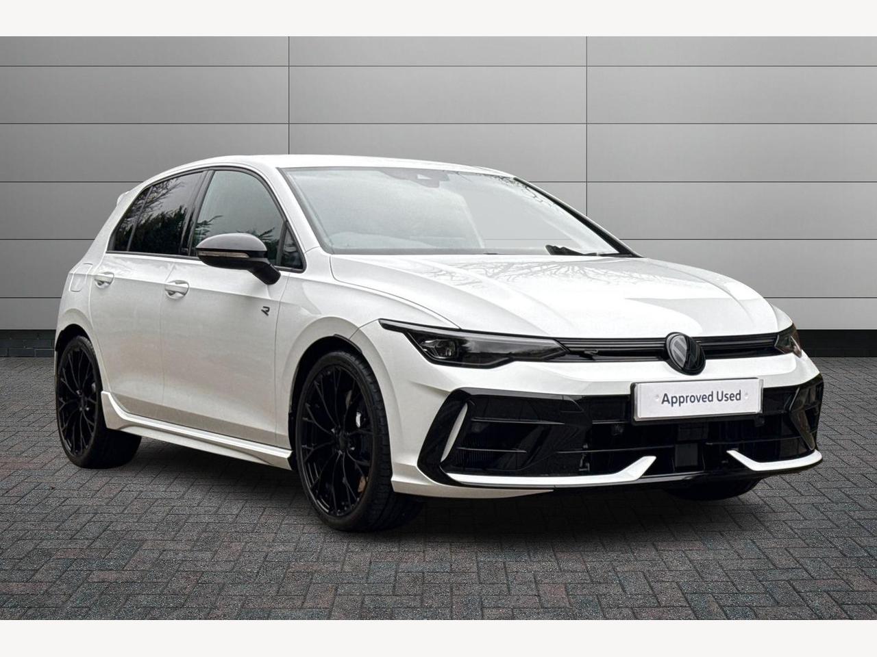 Main listing image - Volkswagen Golf R