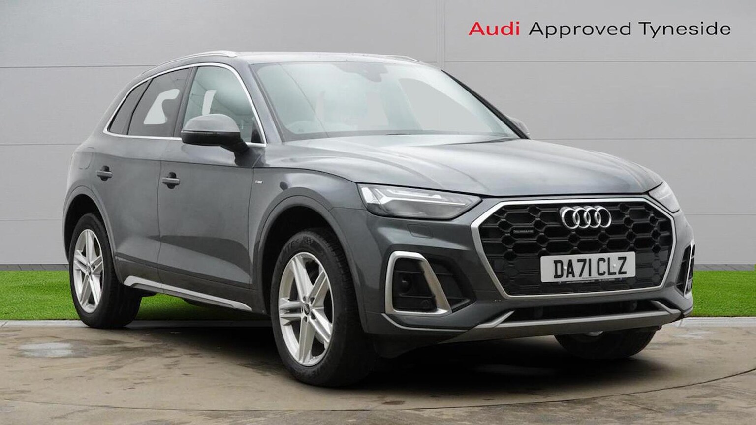 Main listing image - Audi Q5