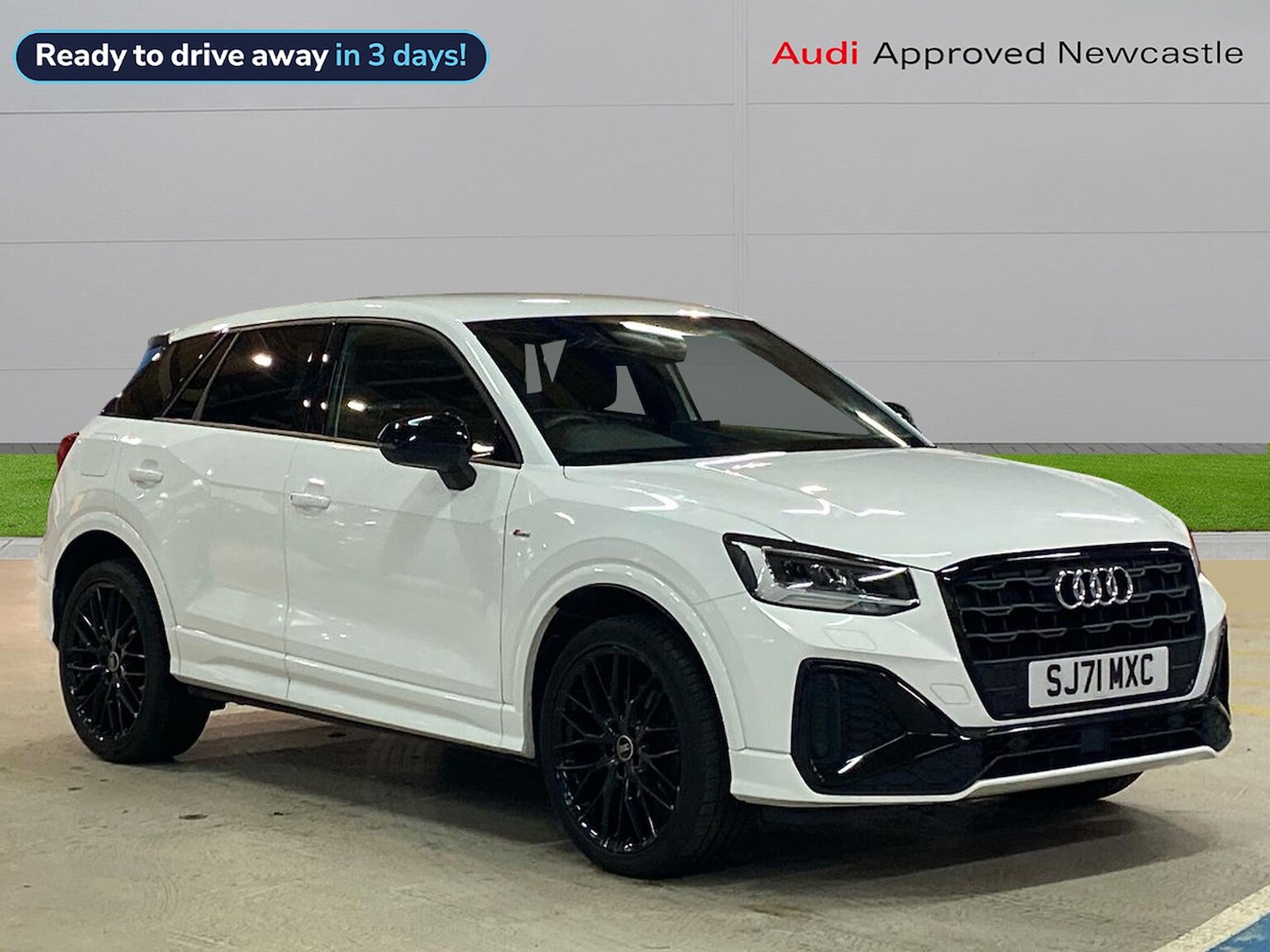 Main listing image - Audi Q2