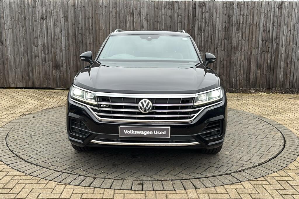 Main listing image - Volkswagen Touareg