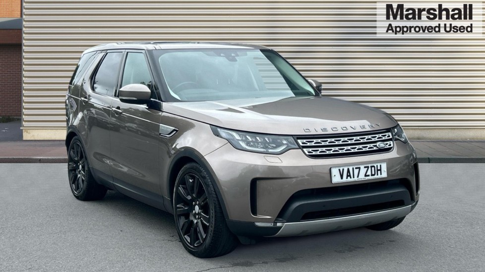 Main listing image - Land Rover Discovery