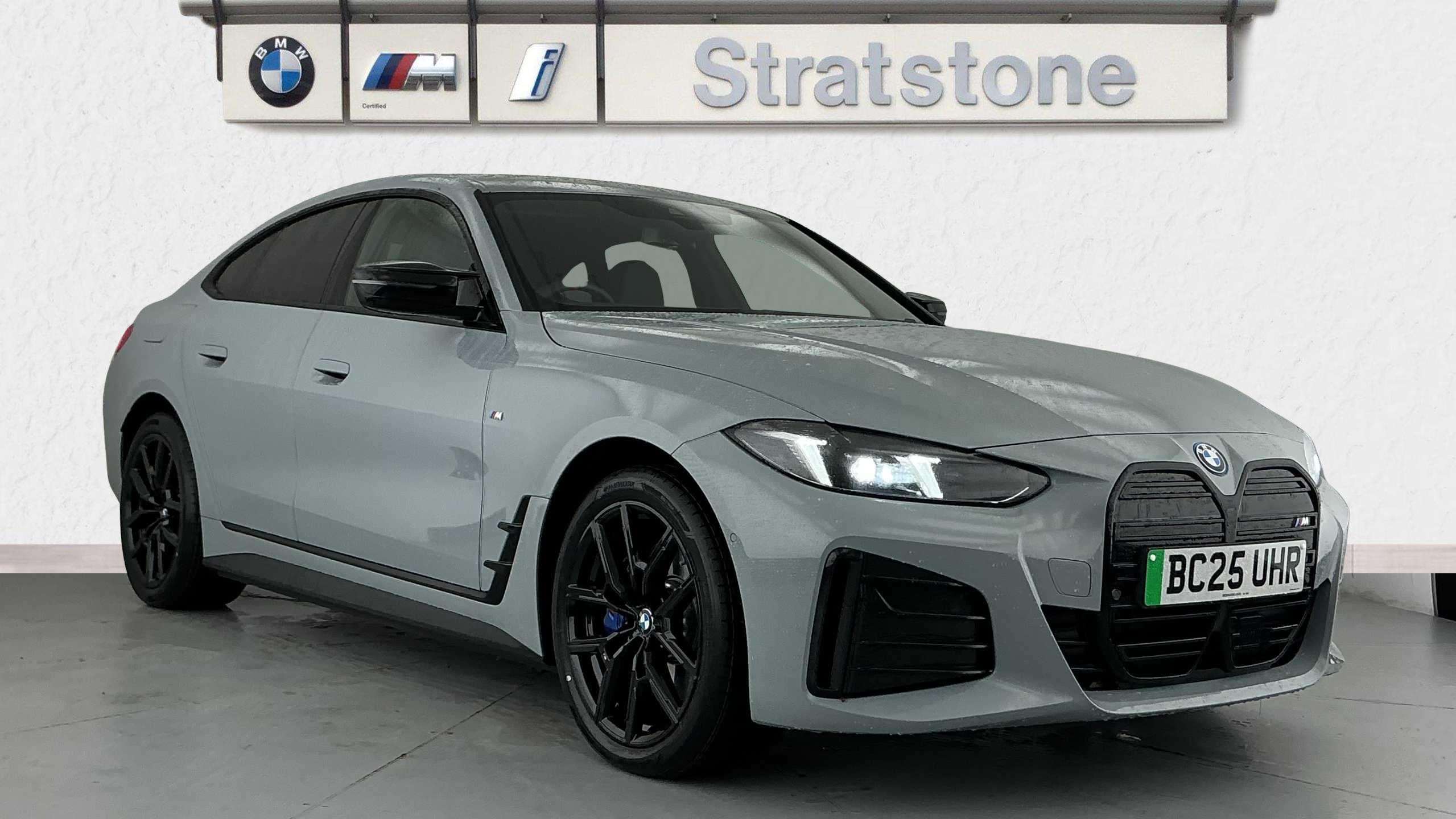 Main listing image - BMW i4