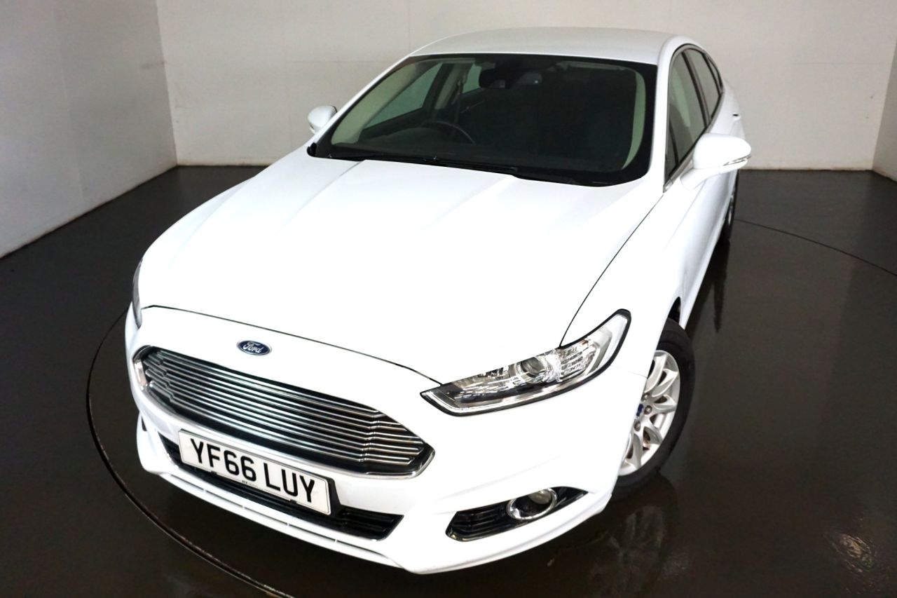 Main listing image - Ford Mondeo