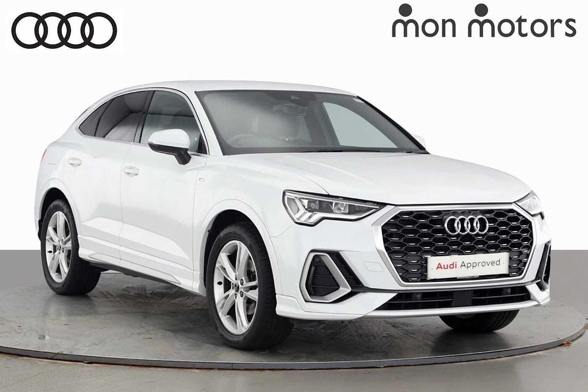 Main listing image - Audi Q3