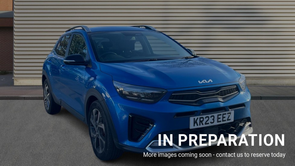 Main listing image - Kia Stonic