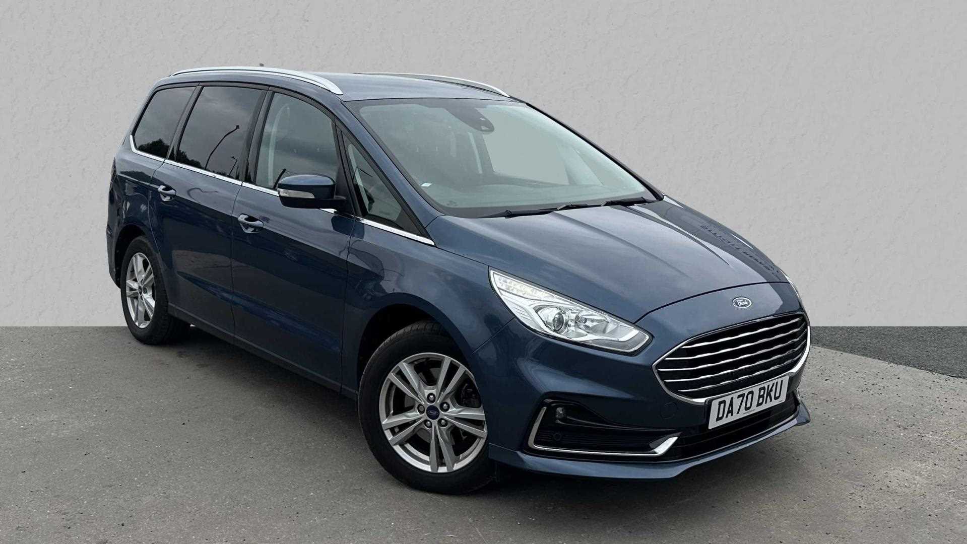Main listing image - Ford Galaxy