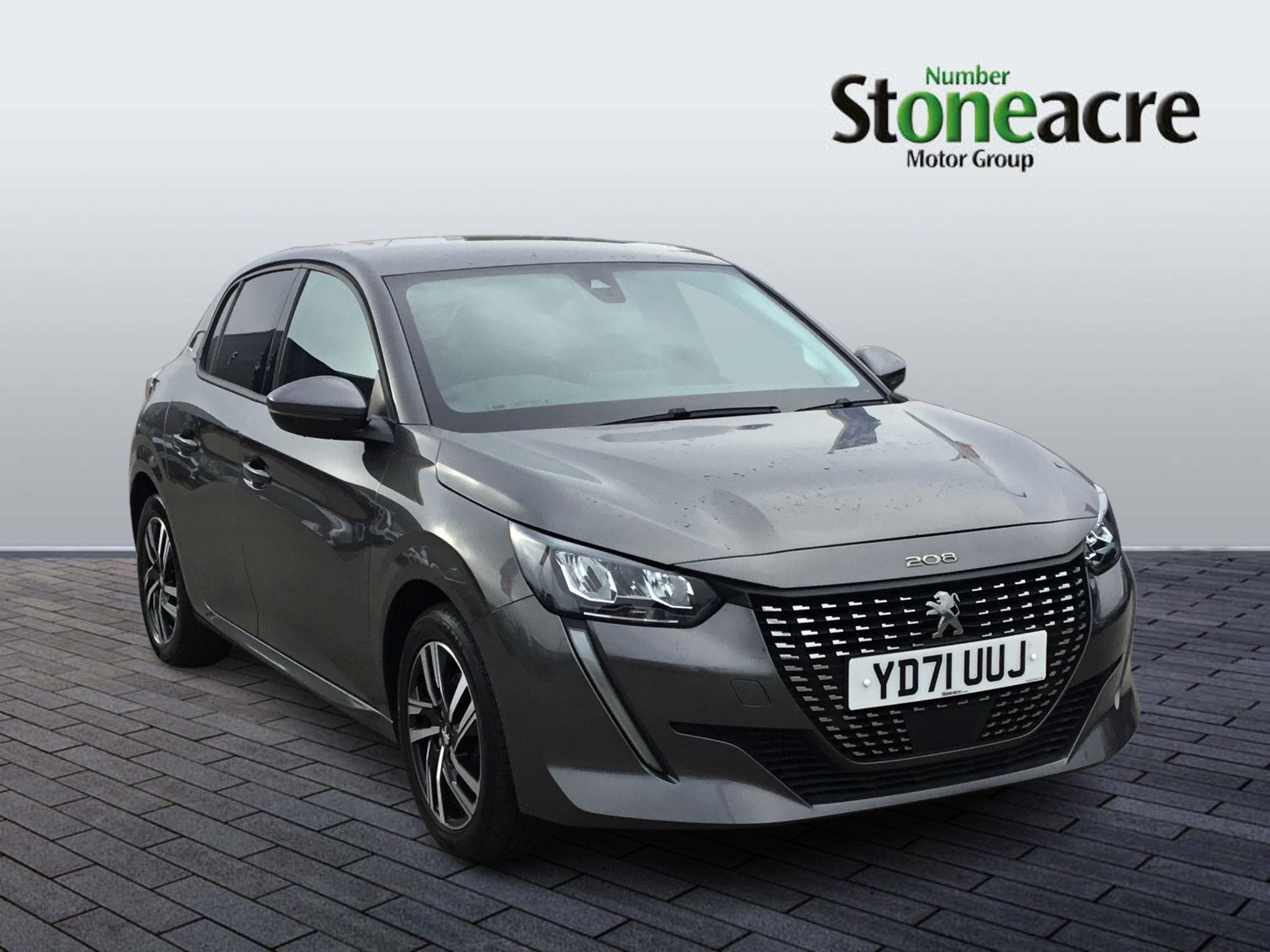Main listing image - Peugeot 208