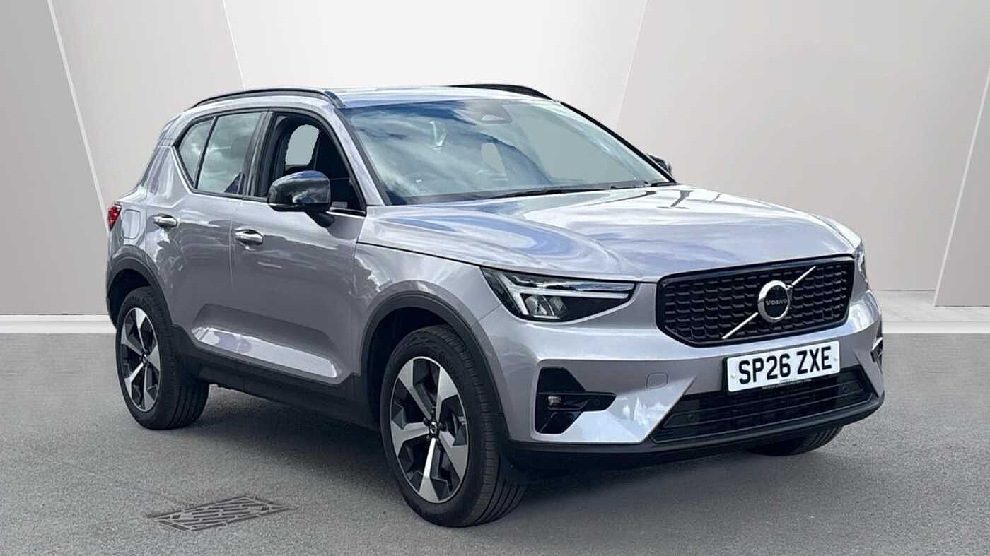 Main listing image - Volvo XC40