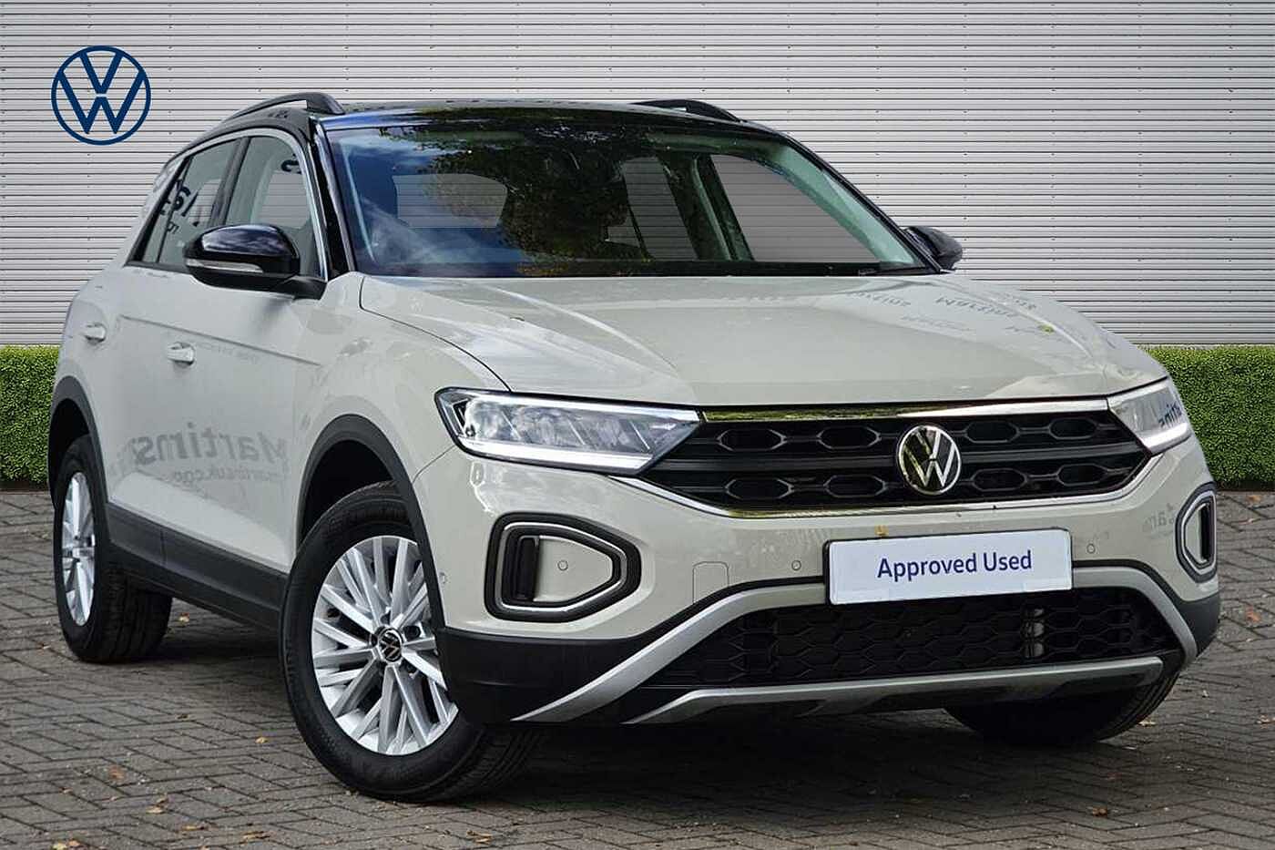Main listing image - Volkswagen T-Roc