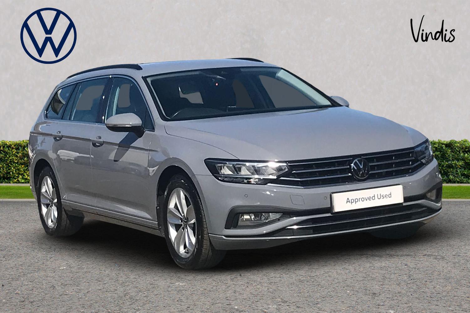Main listing image - Volkswagen Passat Estate