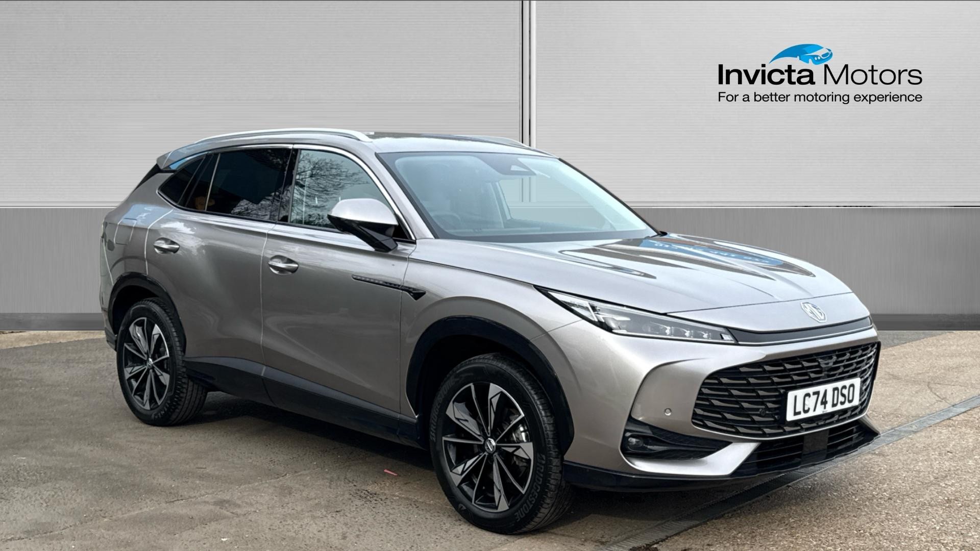 Main listing image - MG HS