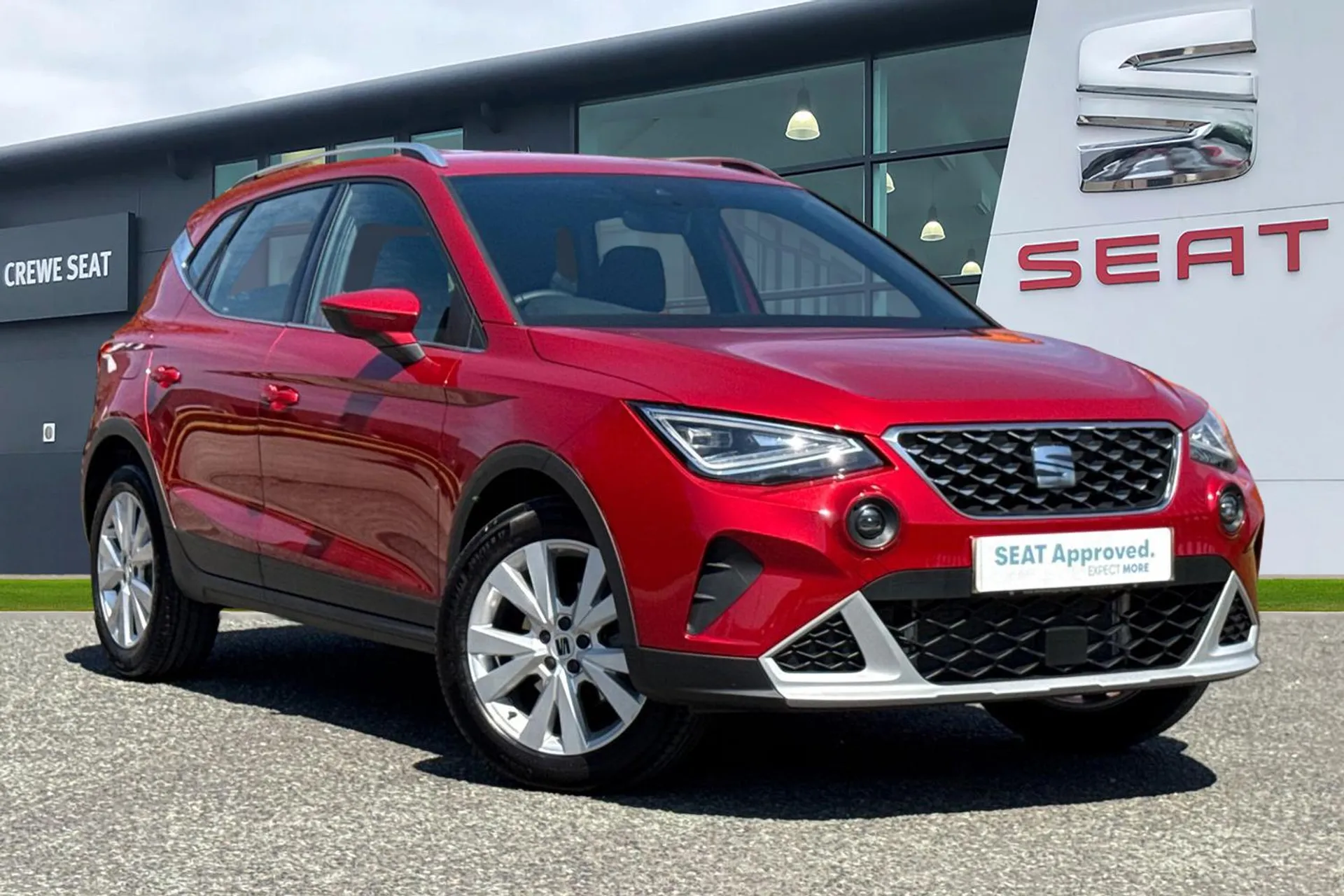Main listing image - SEAT Arona
