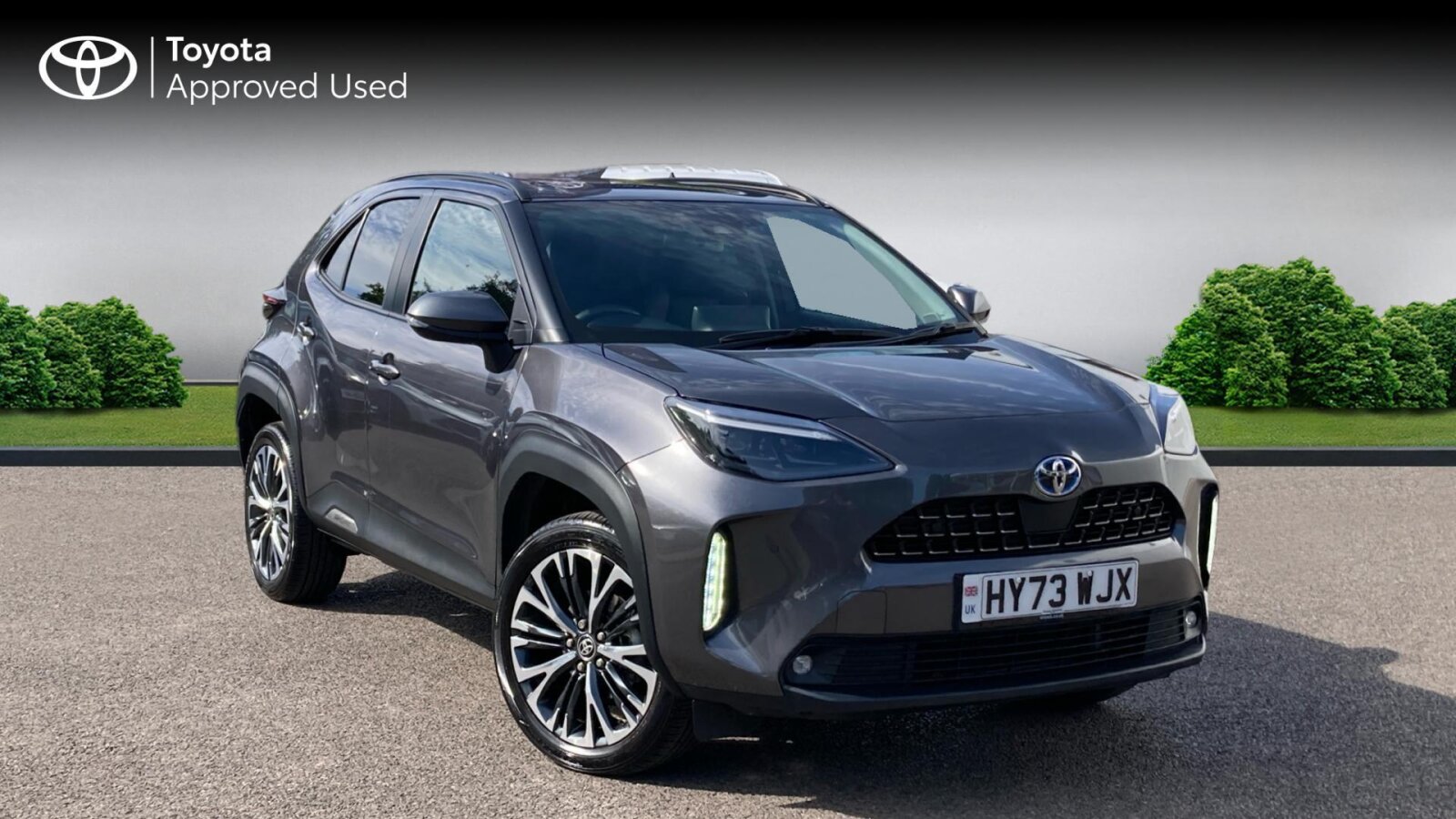 Main listing image - Toyota Yaris Cross