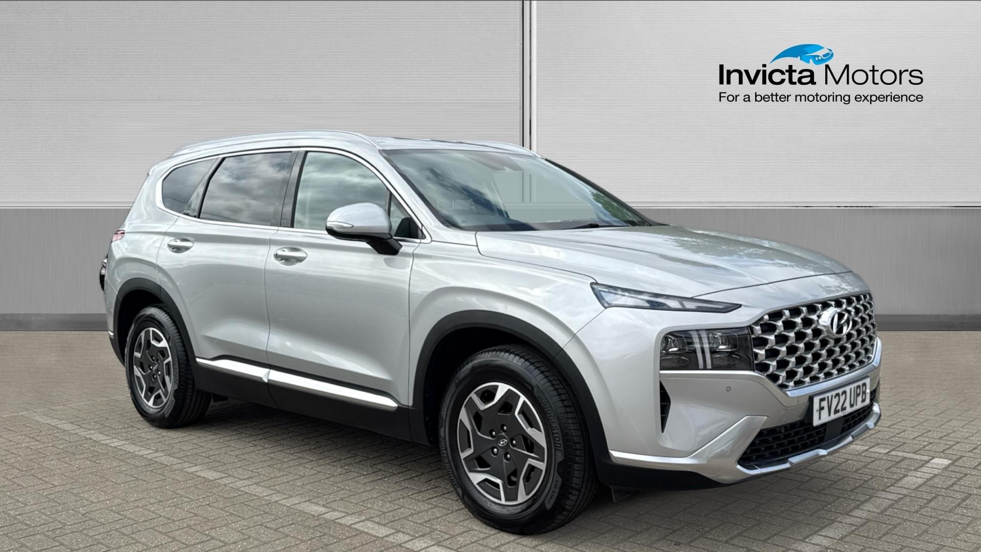 Main listing image - Hyundai Santa Fe