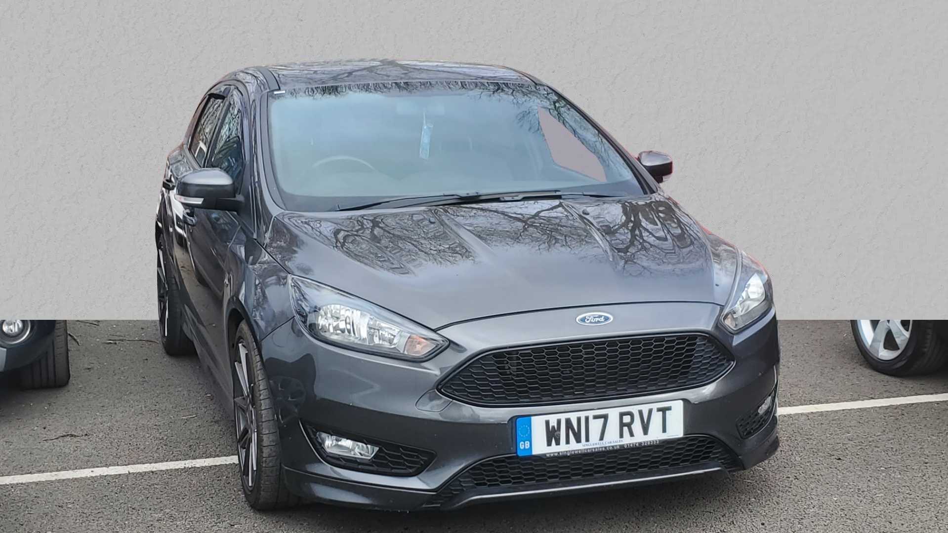 Main listing image - Ford Focus