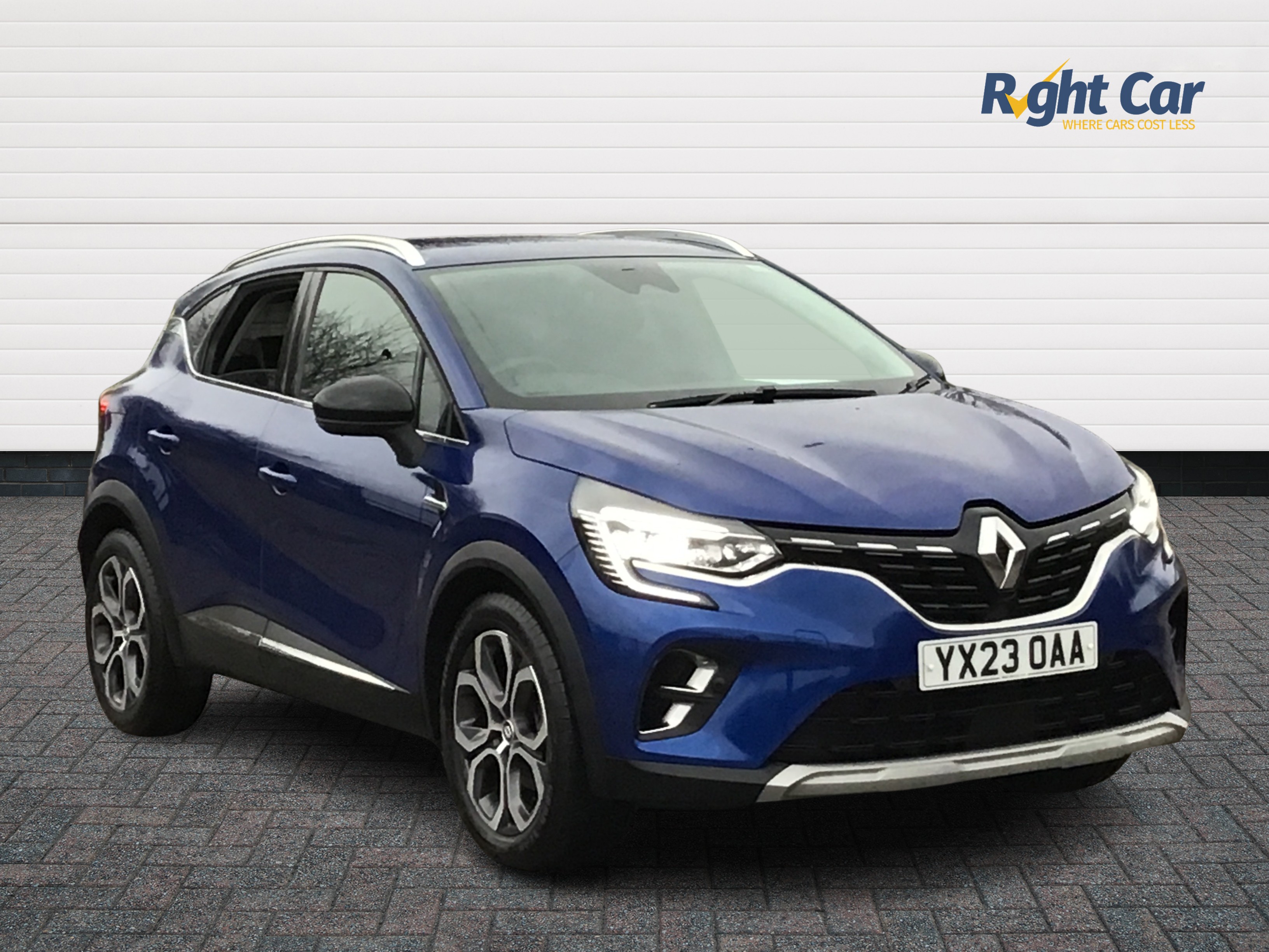 Main listing image - Renault Captur