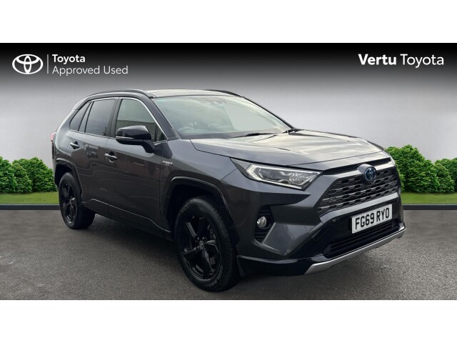 Main listing image - Toyota RAV4