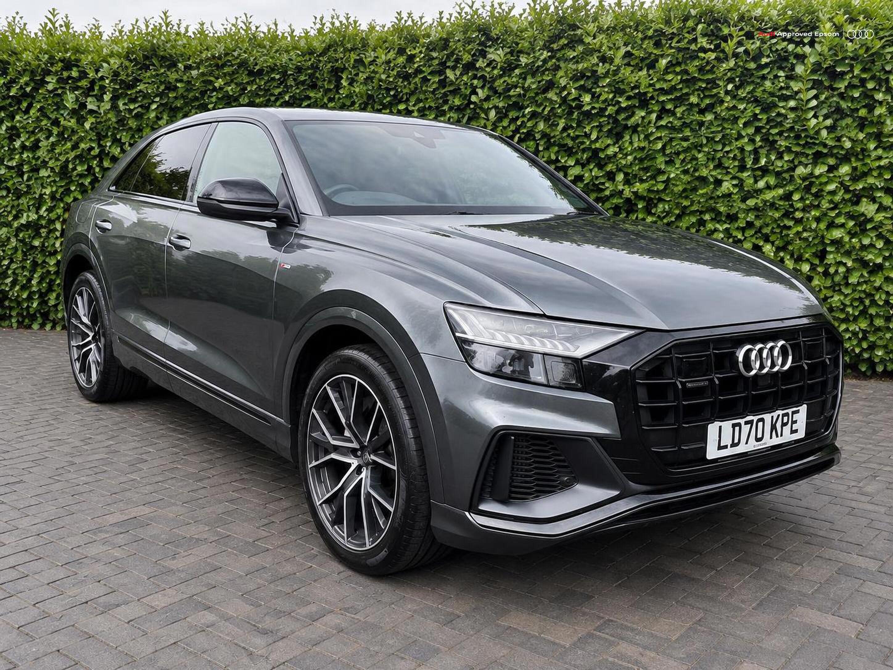 Main listing image - Audi Q8