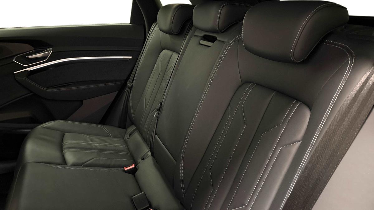 Main listing image - Audi e-tron S