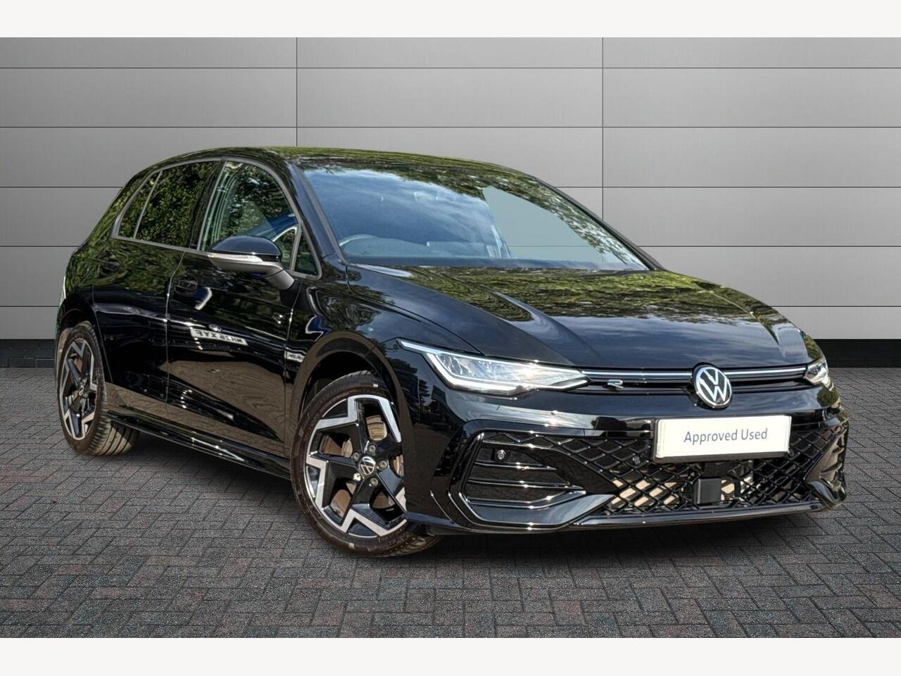 Main listing image - Volkswagen Golf