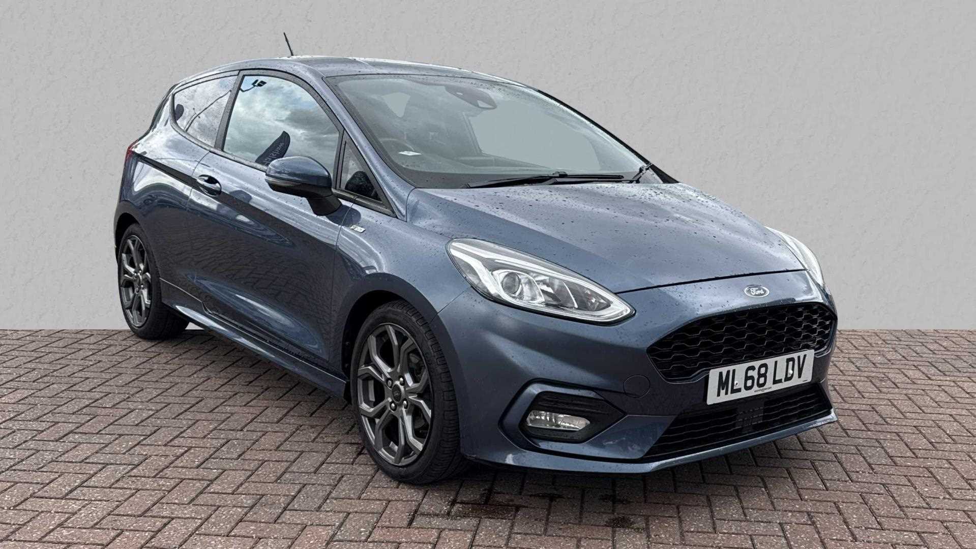Main listing image - Ford Fiesta