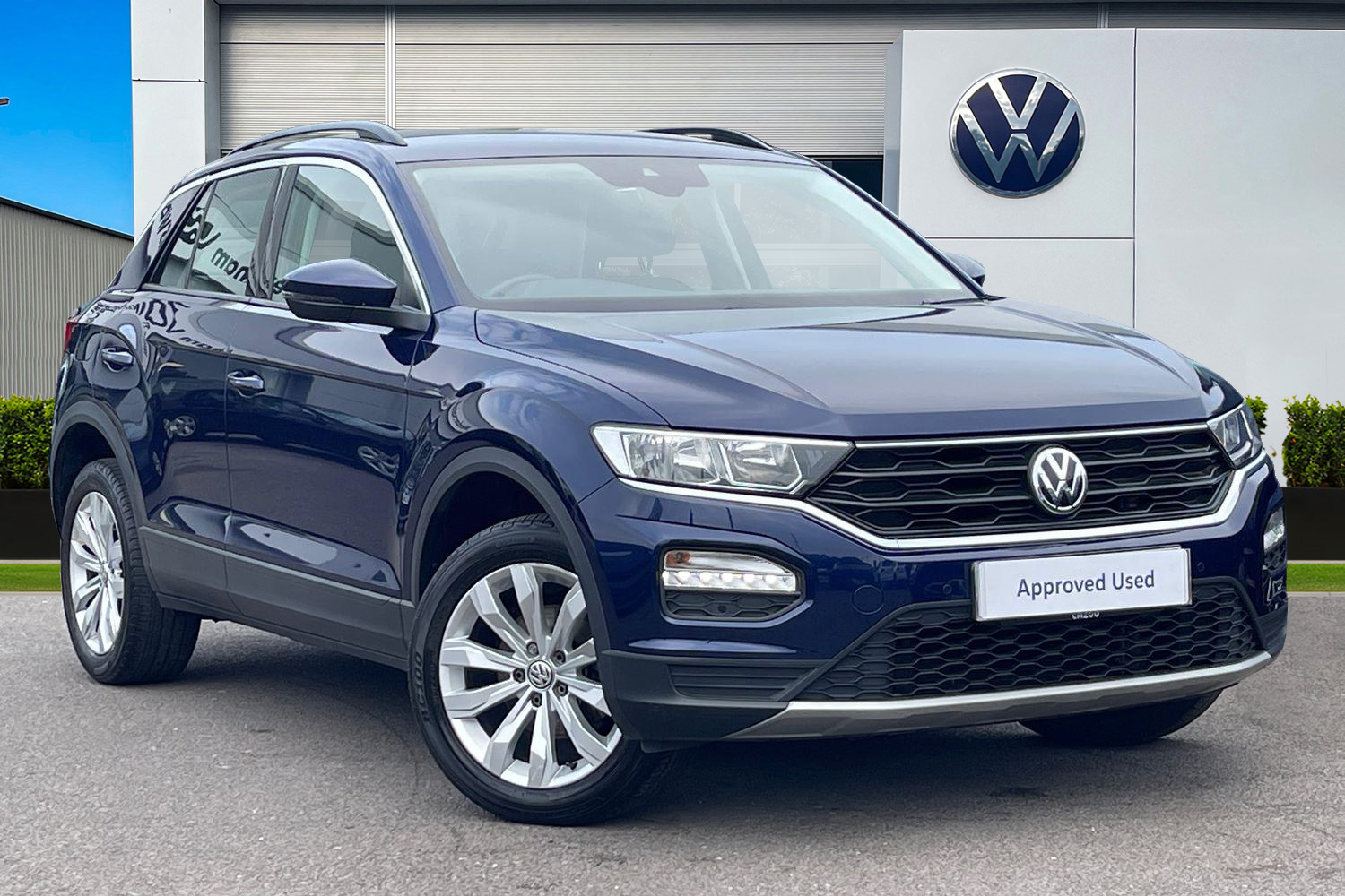 Main listing image - Volkswagen T-Roc