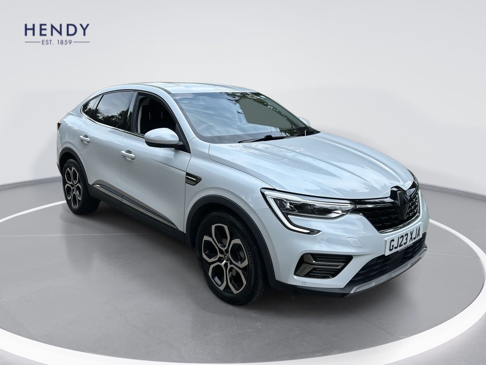 Main listing image - Renault Arkana