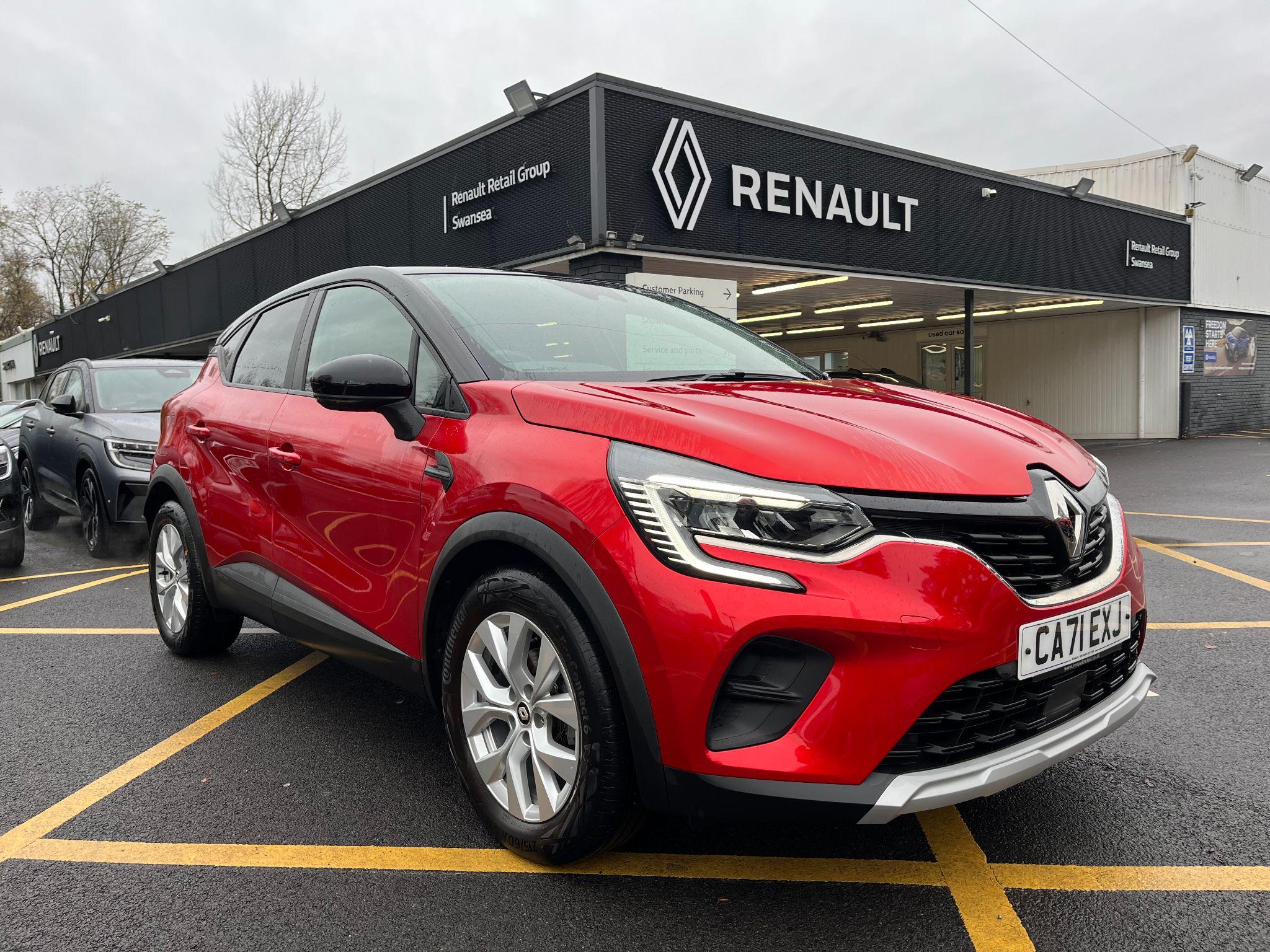 Main listing image - Renault Captur