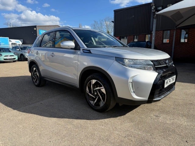 Main listing image - Suzuki Vitara