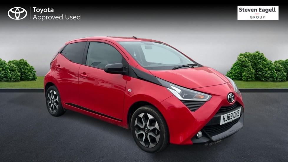 Main listing image - Toyota Aygo