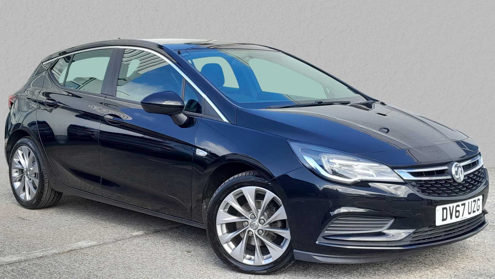 Main listing image - Vauxhall Astra