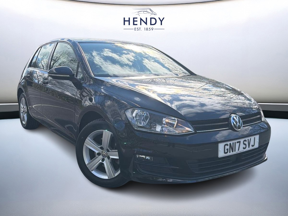 Main listing image - Volkswagen Golf