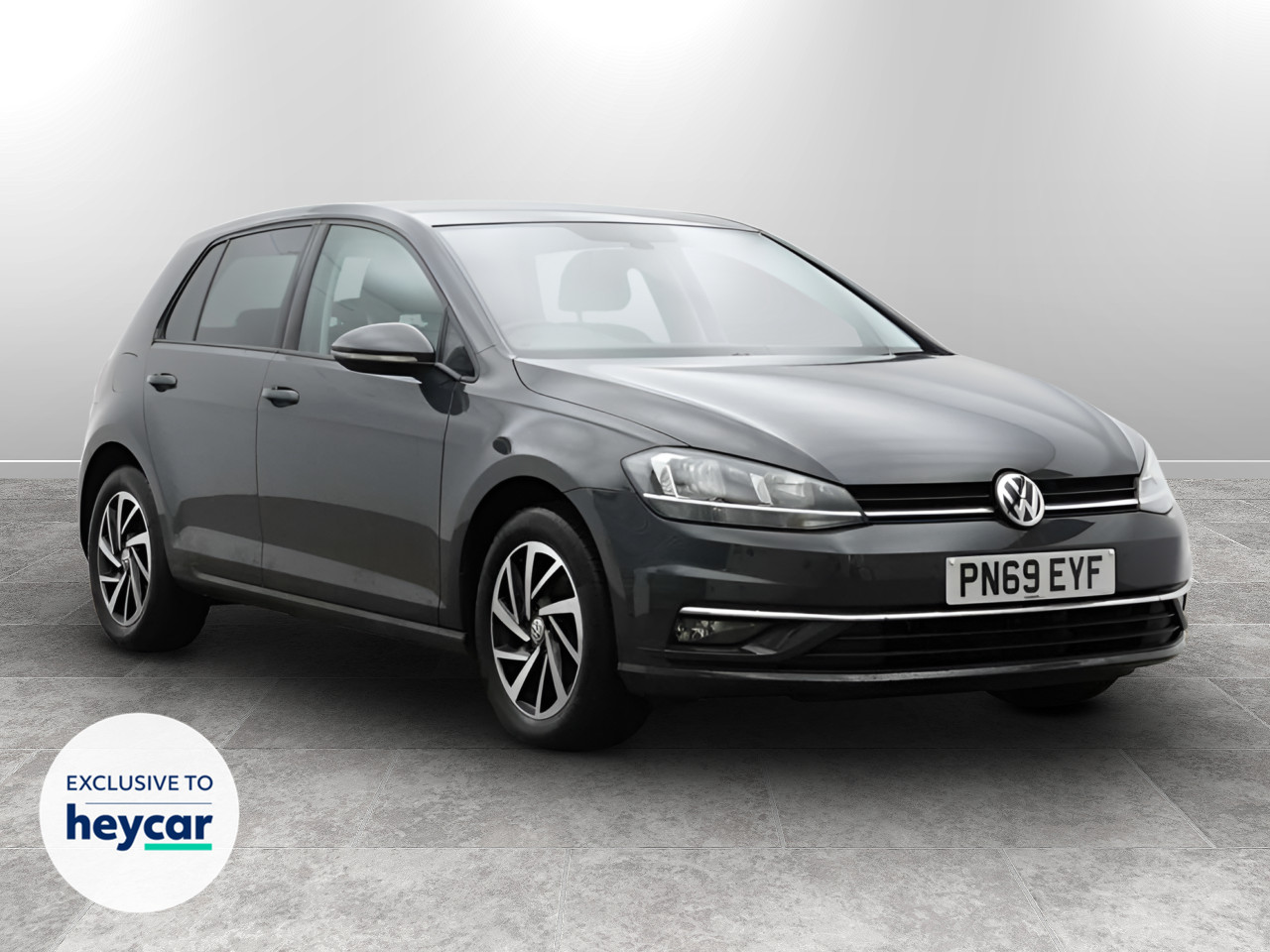 Main listing image - Volkswagen Golf