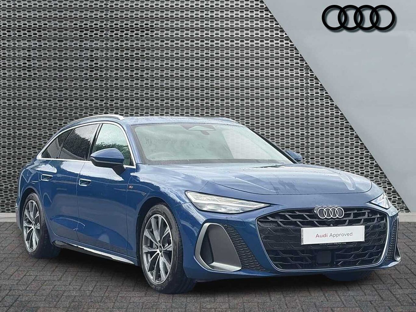 Main listing image - Audi A6