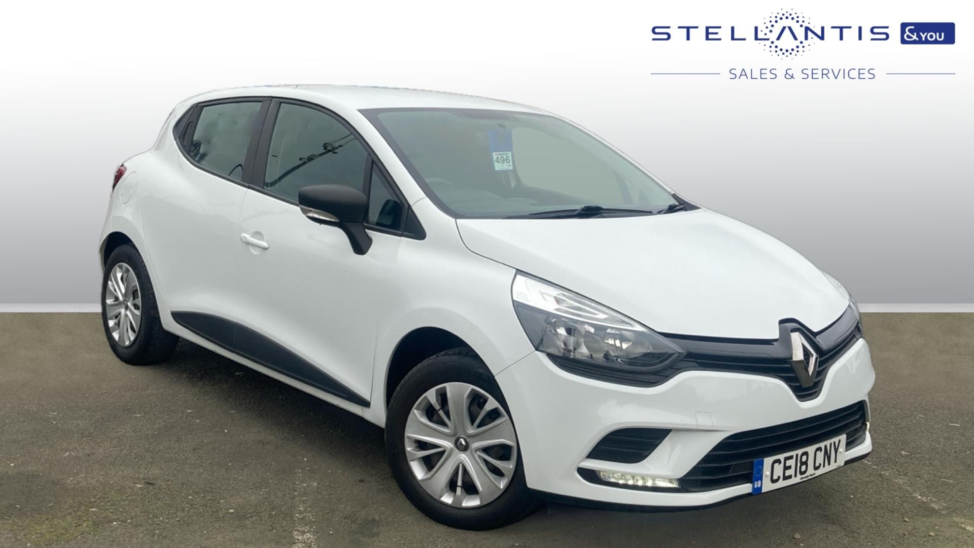 Main listing image - Renault Clio