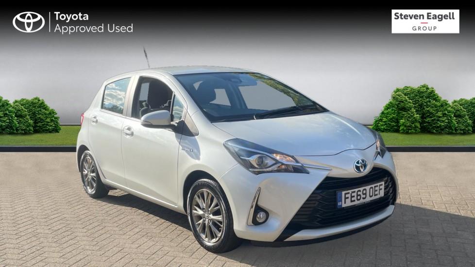 Main listing image - Toyota Yaris