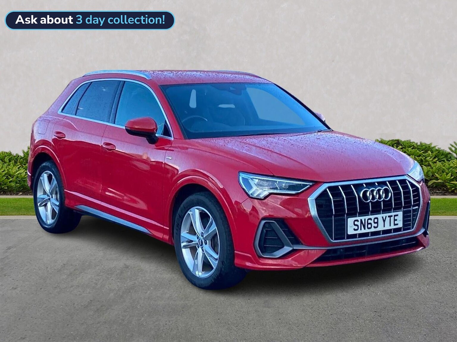 Main listing image - Audi Q3