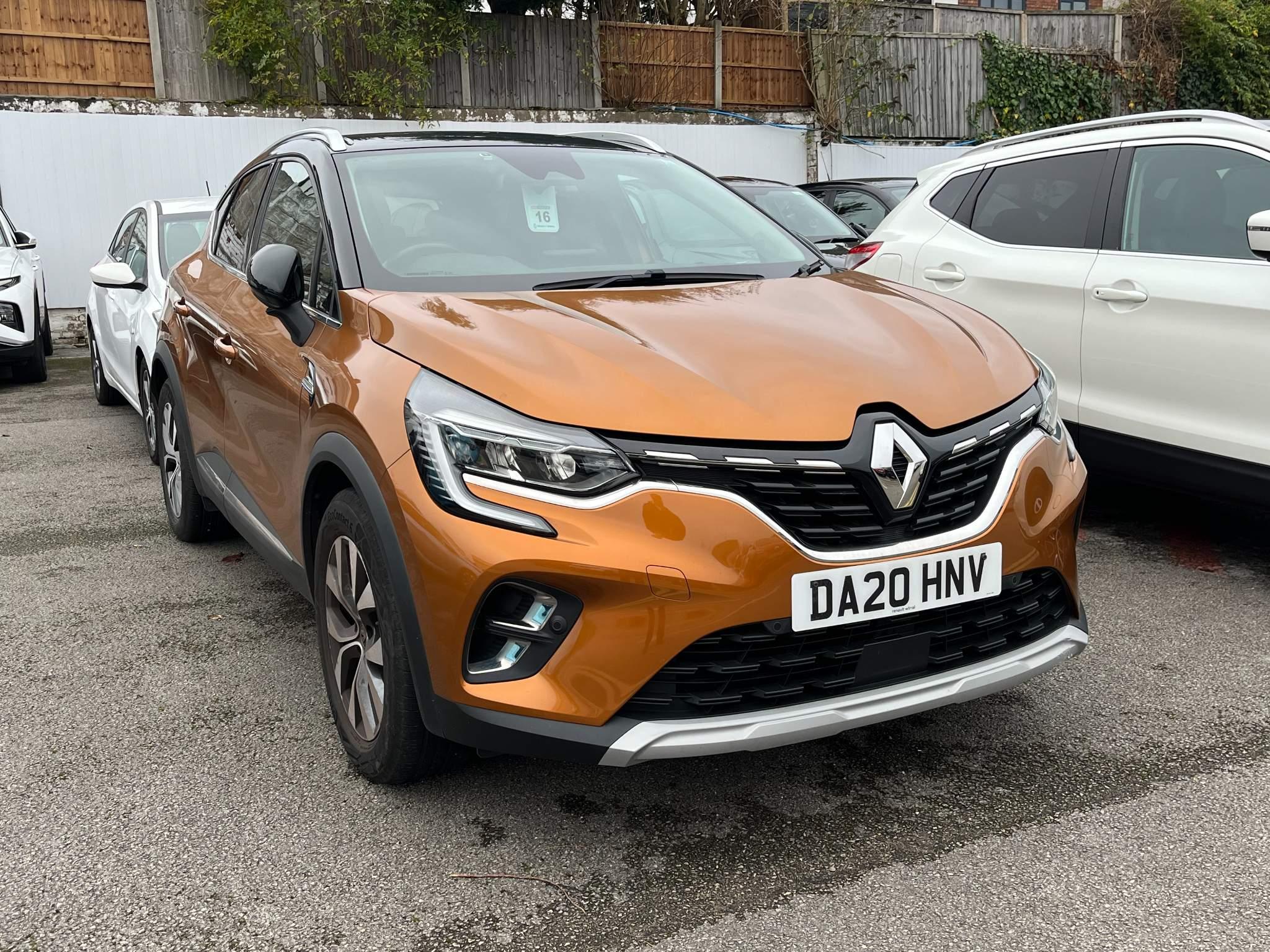 Main listing image - Renault Captur