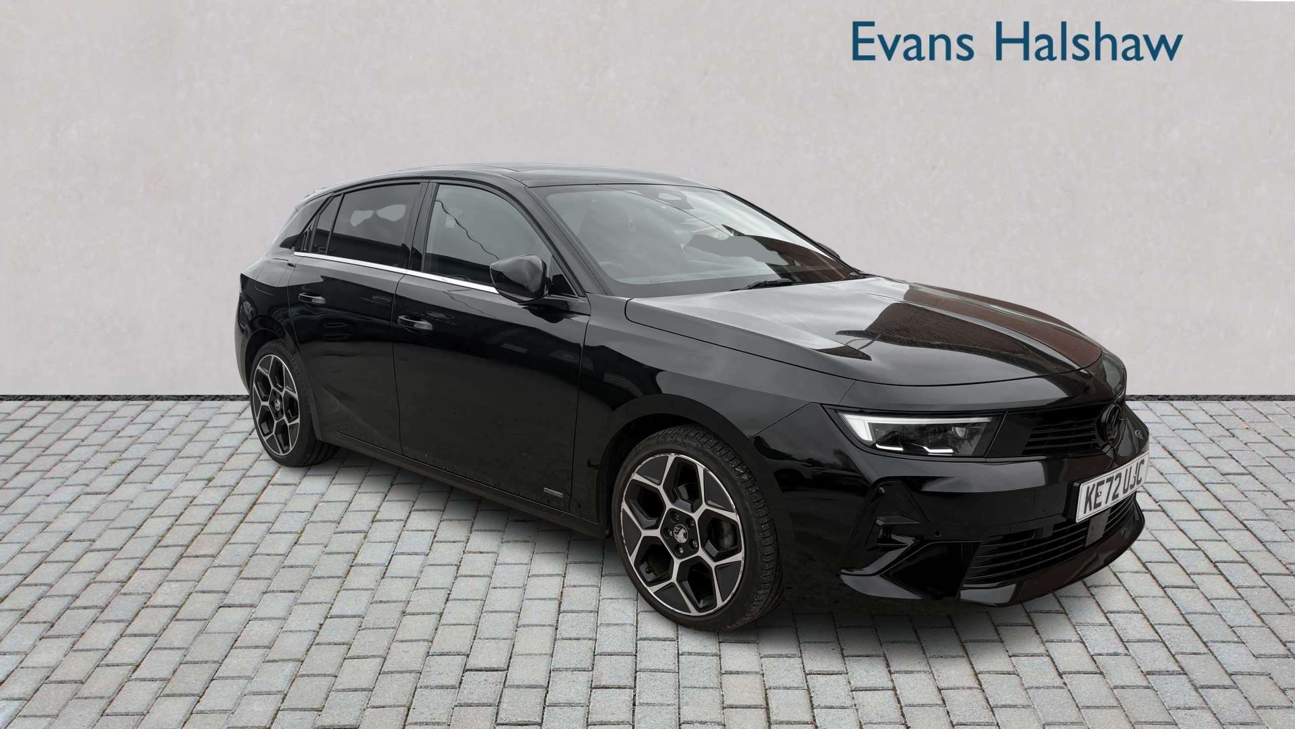 Main listing image - Vauxhall Astra