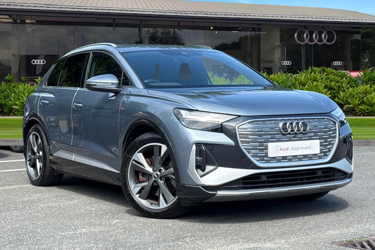 Main listing image - Audi Q4