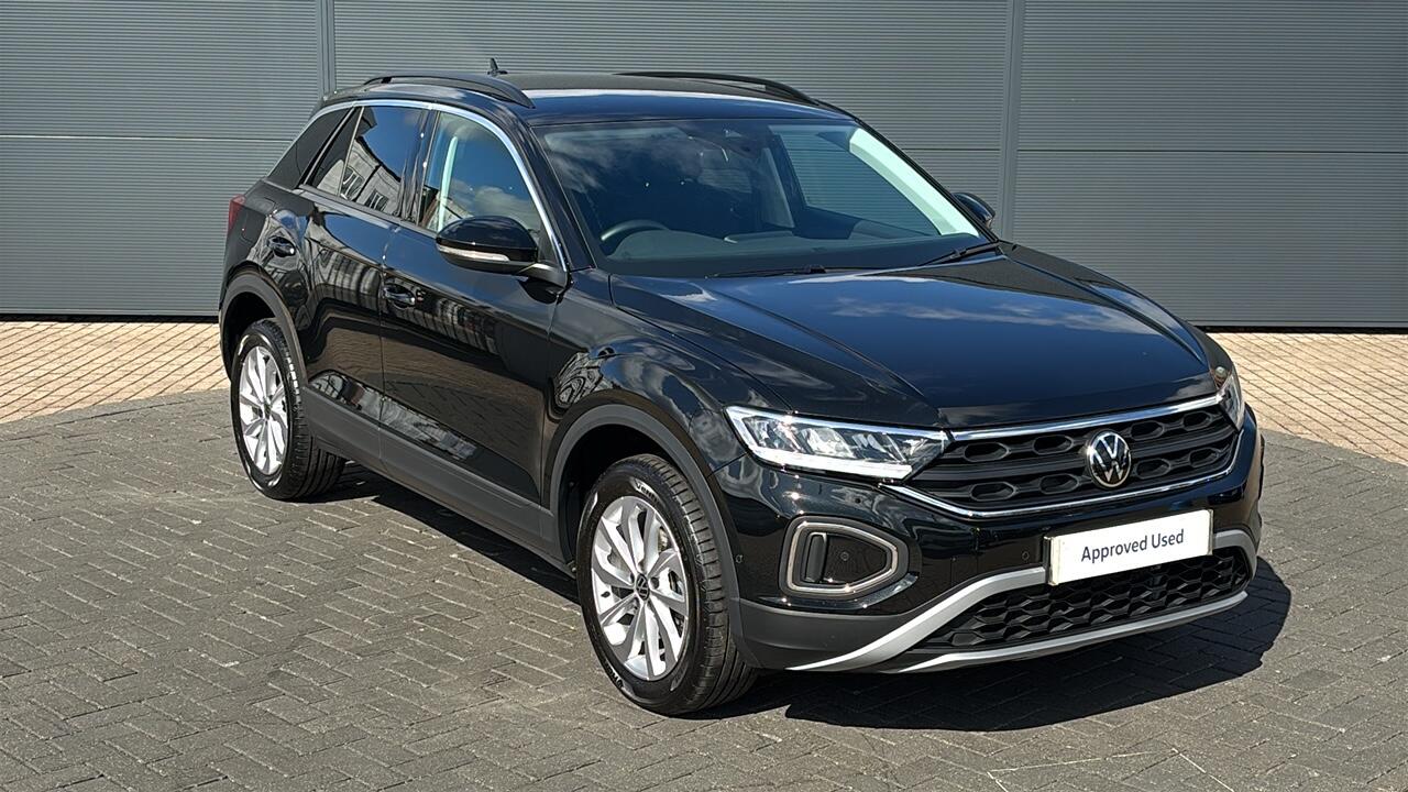 Main listing image - Volkswagen T-Roc