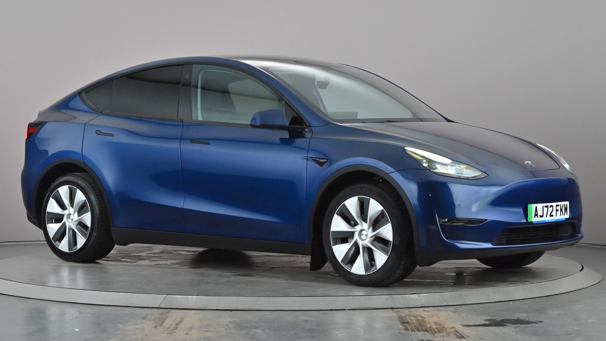 Main listing image - Tesla Model Y