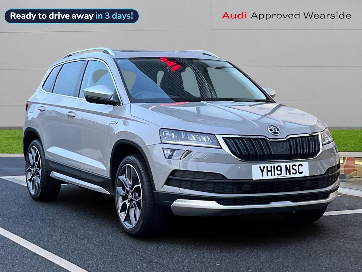 Main listing image - Skoda Karoq