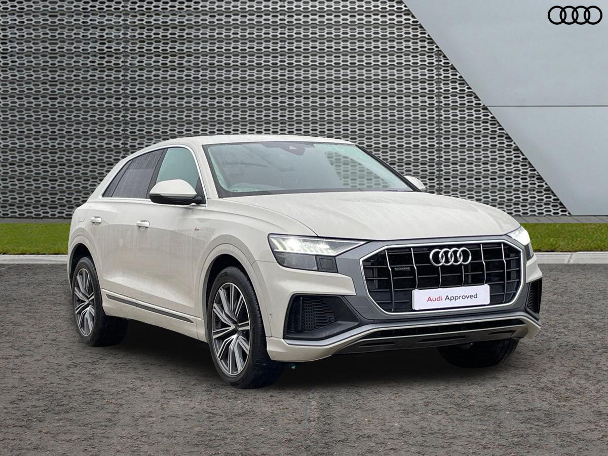 Main listing image - Audi Q8
