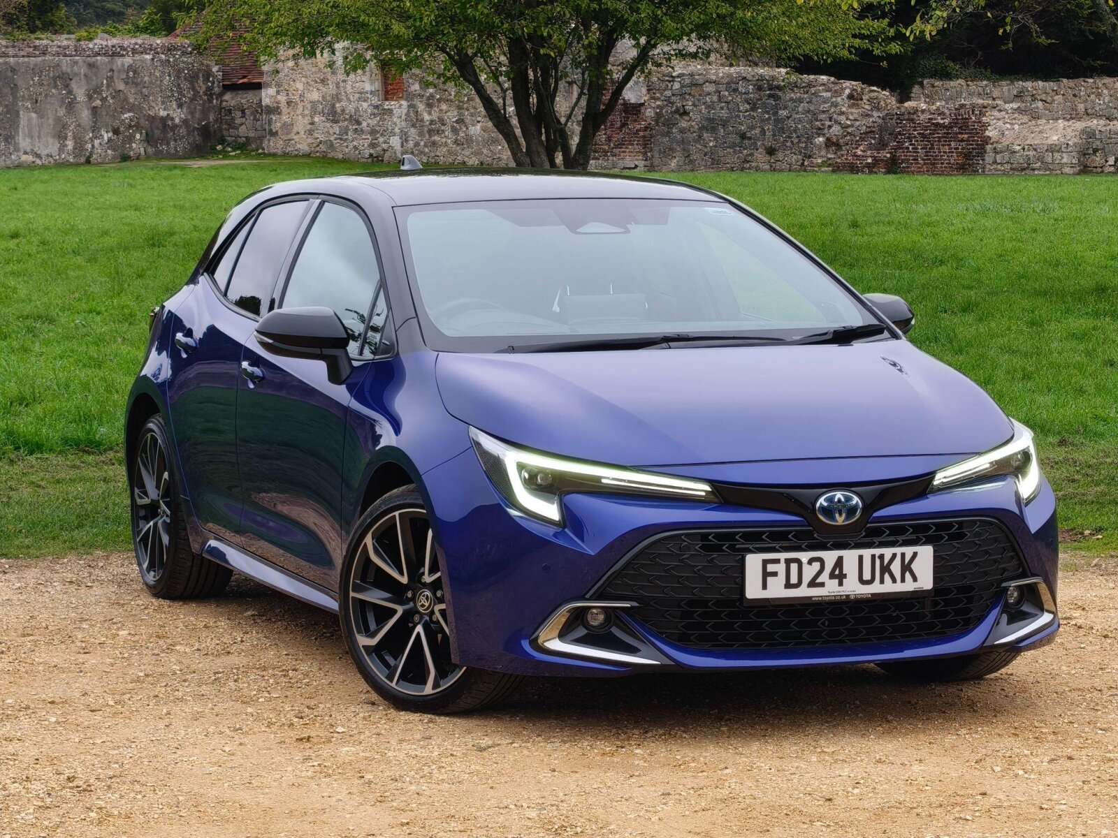 Main listing image - Toyota Corolla